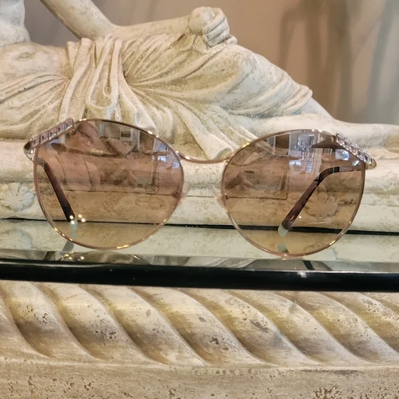 Tiffany & Company Pillow Crystal Sunglasses TF3073 NWOT. NAM#482 - Picture 5 of 17